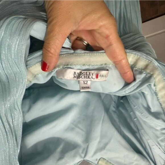 Badgley Mischka One-Shoulder Draped Shimmer Pleated Chiffon Evening Gown Size 12 - Picture 7 of 12